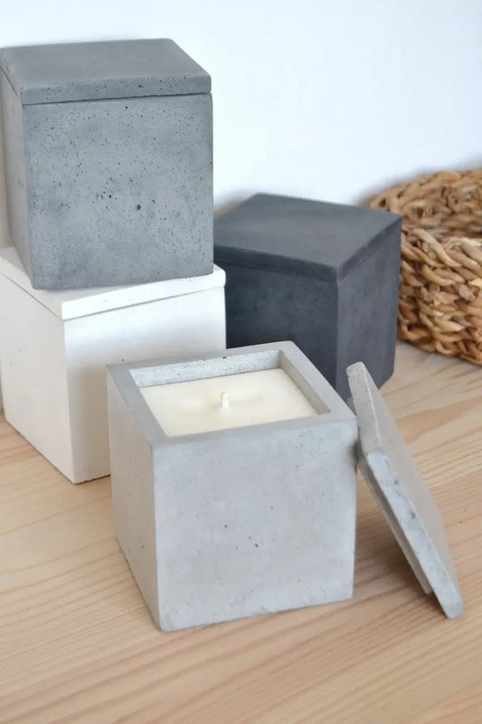 Соєва свічка "Куб" в бетонному кашпо з кришкою - Prosto Dim Ukraine